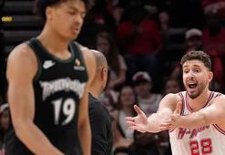 Houston’da seri bitti, tansiyon yükseldi! Alperen ve Udoka arasında tartışma