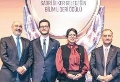 Ülker'den Şilili bilim insanına ödül