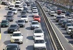 Megakentte pazartesi çilesi: Trafikte yoğunluk yüzde 72’yi gördü
