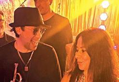 Kapadokya’da 3 gün 3 gece parti verdi! 54. yaşına enerjik girdi