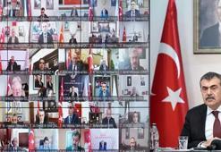 Bakan Tekin, 81 ilin milli eğitim müdürleriyle toplantı yaptı