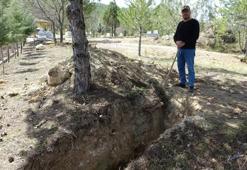 İnanılmaz olay! 'Dokuz canım bitti' deyip kendi mezarını kazdı