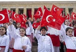 23 NİSAN OKULLAR TATİL Mİ? 23 NİSAN RESMİ TATİL Mİ? 23 NİSAN PERŞEMBE YARIN OKUL VAR MI? 23 NİSAN KUTLAMALARI İPTAL Mİ?