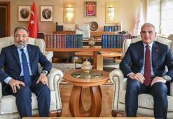 Cami restorasyonları, Ayasofya ve Hac başlıkları masaya yatırıldı! Bakan Ersoy'dan iş birliği mesajı
