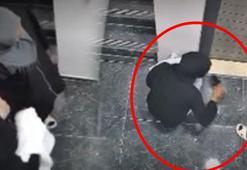 ‘Pes’ dedirten hırsızlık girişimi! Ayakkabıyı koklayıp kapıyı zorladılar