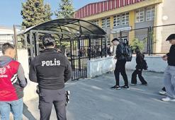 Güvenli okulun üç gücü: Resmi tedbirler, aile ilgisi, öğretmen gözlemi