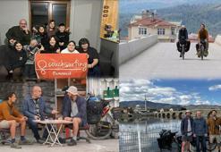 ​Bir 'yer işareti' hayatlarını değiştirdi! Evlerini tüm dünyaya açan Türk aile: 'Bu duygu çok güzel'