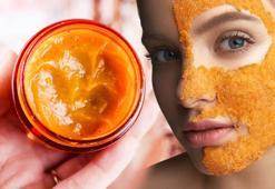 Cildi resmen 10 yaş gençleştiriyor! Kırışıkları ütü gibi açıp retinol etkisi veriyor, cilde kolajen depoluyor