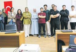 Sanal dünyanın bordo berelileri yetişiyor