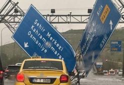 Gaziantep'te 'süper hücre' fırtınası... Çatılar uçtu, dereler taştı