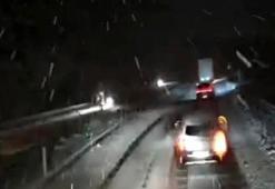 Ani kar yağışı nedeniyle bazı yollar ulaşıma kapatıldı