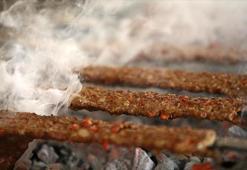 Asla dağılmayan kebap tarifi! Şeflerin sırrı ortaya çıktı