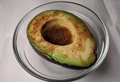 Avokado kesilince neden kararır? Sebebini kimse bilmiyormuş