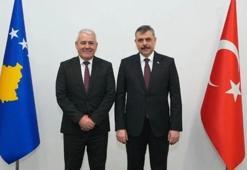 Bakan Çiftçi, Kosovalı mevkidaşı Sveçla ile görüştü