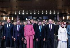 Belçika kraliçesi Mathilde Baykar’ı ziyaret etti