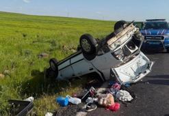 Şanlıurfa'da feci kaza! Otomobil takla attı 5 kişi yaralandı