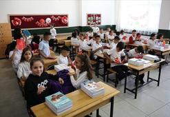OKULLAR NE ZAMAN KAPANACAK? OKULLAR HANGİ KAPANACAK? 2026 YAZ TATİLİNE KAÇ GÜN KALDI?