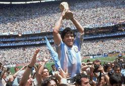 Maradona'nın ölümünde sır perdesi aralanıyor! 2 doktor hakim karşısında