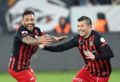 Çorum uzatmalarda geri döndü! Play-off final biletini kaptı