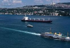 İstanbul Boğazı’nda gemi trafiği çift yönlü olarak geçici süreyle kapatıldı