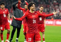 Brighton’da sezonun oyuncusu: Ferdi Kadıoğlu! Taraftarlar seçti