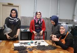 Maden parçasını zarafete dönüştürüyorlar: Oltu’da tamamı kadınlardan oluşan o atölye bölgenin kaderini değiştiriyor