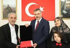 Bakan Çiftçi, Konya'da şehit Ali Teke'nin ailesine ziyarette bulundu