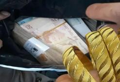 Yerde servet buldu, bir an bile tereddüt etmedi! 'İnsanlık ölmemiş' dedirten anlar