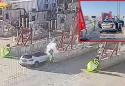 Otoyol gişelerine çarpan otomobildeki karı-kocayı ölüm ayırdı; kaza anı kamerada