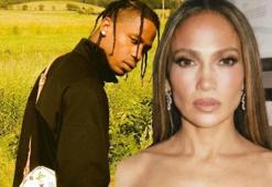 Jennifer Lopez’den sonra Travis Scott’a da o eşlik edecek!