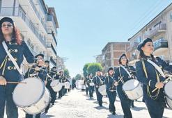 Bu bando çok farklı