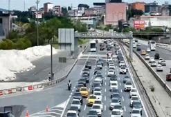 Bayram tatilinin son gününde Çamlıca gişelerinde dönüş yoğunluğu