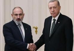 Cumhurbaşkanı Erdoğan, Ermenistan Başbakanı Paşinyan ile görüştü