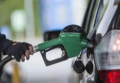 Türkiye bayramda yollara döküldü! 10 günde 827 milyon litre akaryakıt satıldı