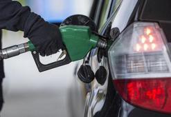 Petrol fiyatları yeniden yükseldi