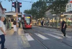 Fatih’te korkunç kaza! Raylara düşen çocuk tramvay altında can verdi