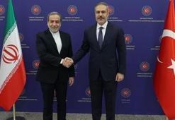 Dışişleri Bakanı Hakan Fidan, İranlı mevkidaşı Arakçi ile görüştü