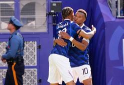 Dünya Kupası'nda Fransa nefes kesti! Mbappe rekora yaklaştı