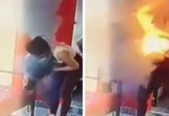 Çantasındaki şarj cihazı bomba gibi patladı! Saniyeler içinde alevler içinde kaldı