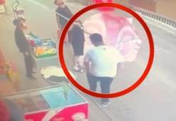 Yürekleri ısıtan olay! 8. kattan düşen yavru kediyi şemsiyeyle kurtardılar