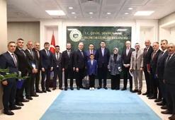 Bakan Kurum'a Pazarlar Belediyesince 'fahri hemşehrilik beratı' verildi