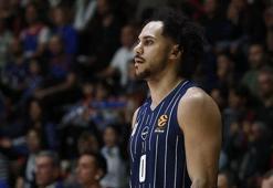 Anadolu Efes efsanesi Shane Larkin’e veda etti! İstikamet Fenerbahçe Beko