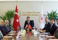 Bakan Bayraktar, Iraklı bakan yardımcılarıyla bir araya geldi