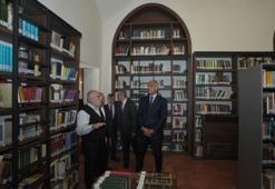 Bakan Ersoy'dan Prof. Dr. İhsan Fazlıoğlu'na ziyaret: İlim ve düşünce dünyasıyla istişareler sürüyor
