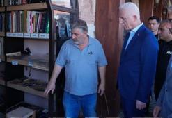 Vali Gül, su baskını yaşanan Üsküdar Sahaflar Çarşısı'nı ziyaret etti