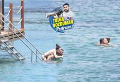 Yıldız Çağrı Atiksoy ve Berk Oktay'dan denizde romantik anlar!