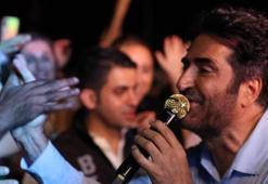Mahsun Kırmızıgül 100 bin kişinin önünde sahne aldı!