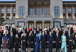 Tek ülke, 2 lider Ankara’da! NATO aile fotoğrafında dikkat çeken detay