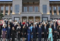 NATO Zirvesi’ndeki aile fotoğrafında dikkat çeken detay! Tek ülke, 2 lider Ankara’da