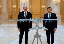 Aliyev, Baykar Yönetim Kurulu Başkanı Bayraktar'ı kabul etti